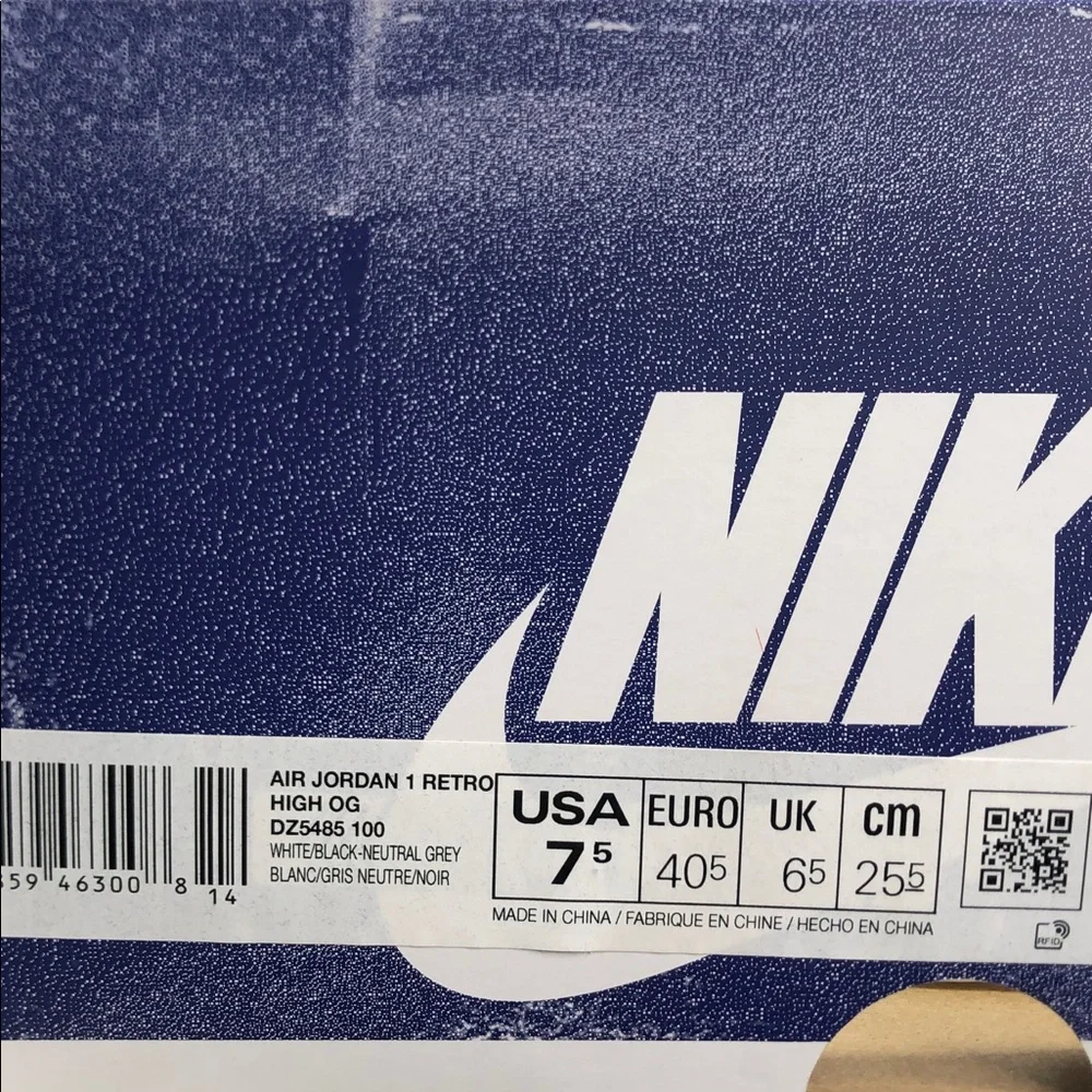 Air Jordan 1 Retro High OG Rare Air D5485-100 Men’s Sneakers-Size 7.5 (Defect)